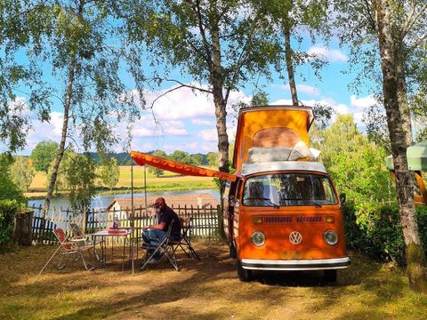 Flower Camping l'Air du Lac - Camping Haute-Vienne